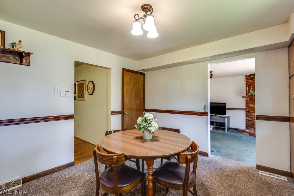1135 Henn Hyde Road NE Warren OH 44484