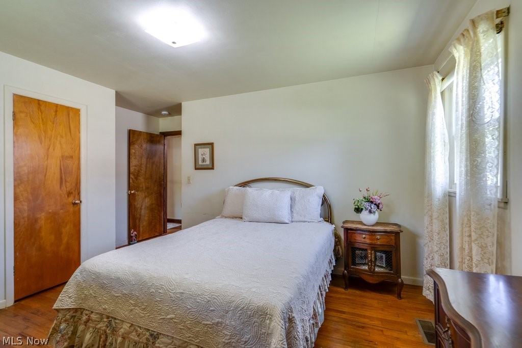 1135 Henn Hyde Road NE Warren OH 44484