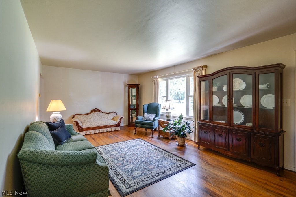 1135 Henn Hyde Road NE Warren OH 44484