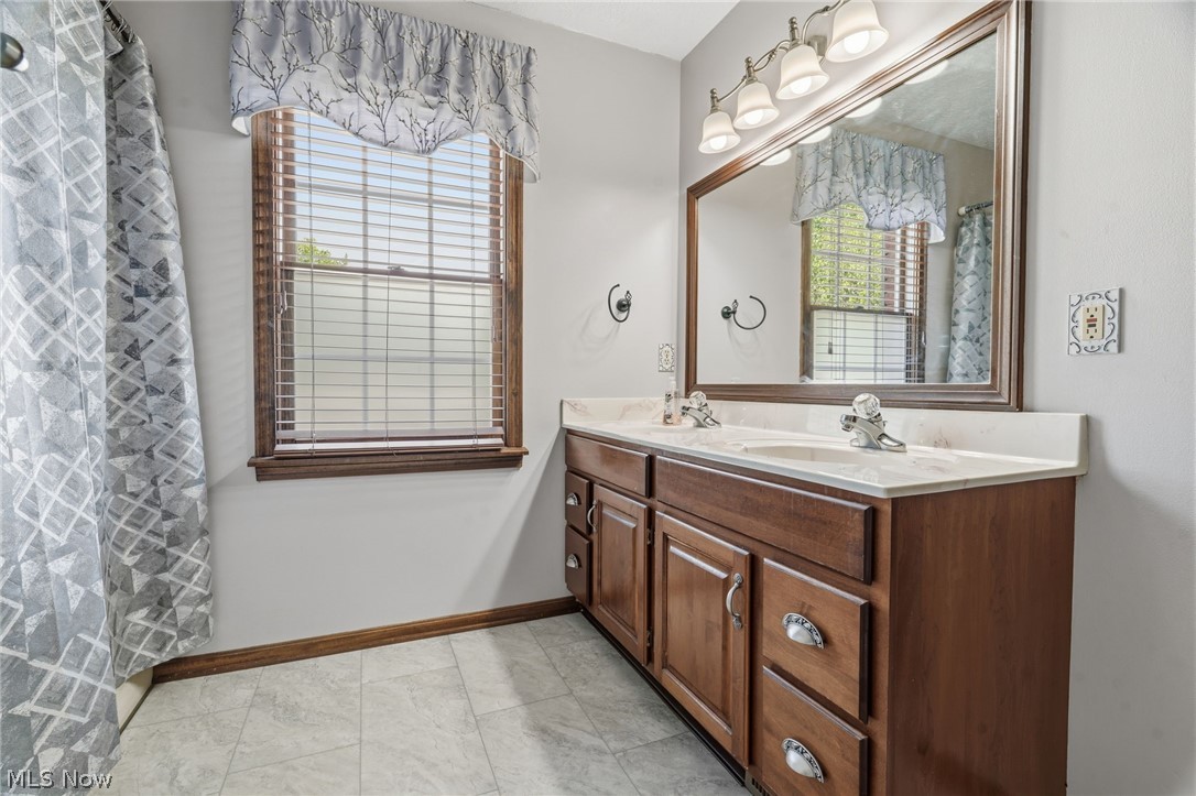 4756 Fox Run Drive Stow OH 44224