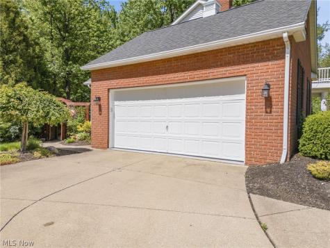 4756 Fox Run Drive Stow OH 44224