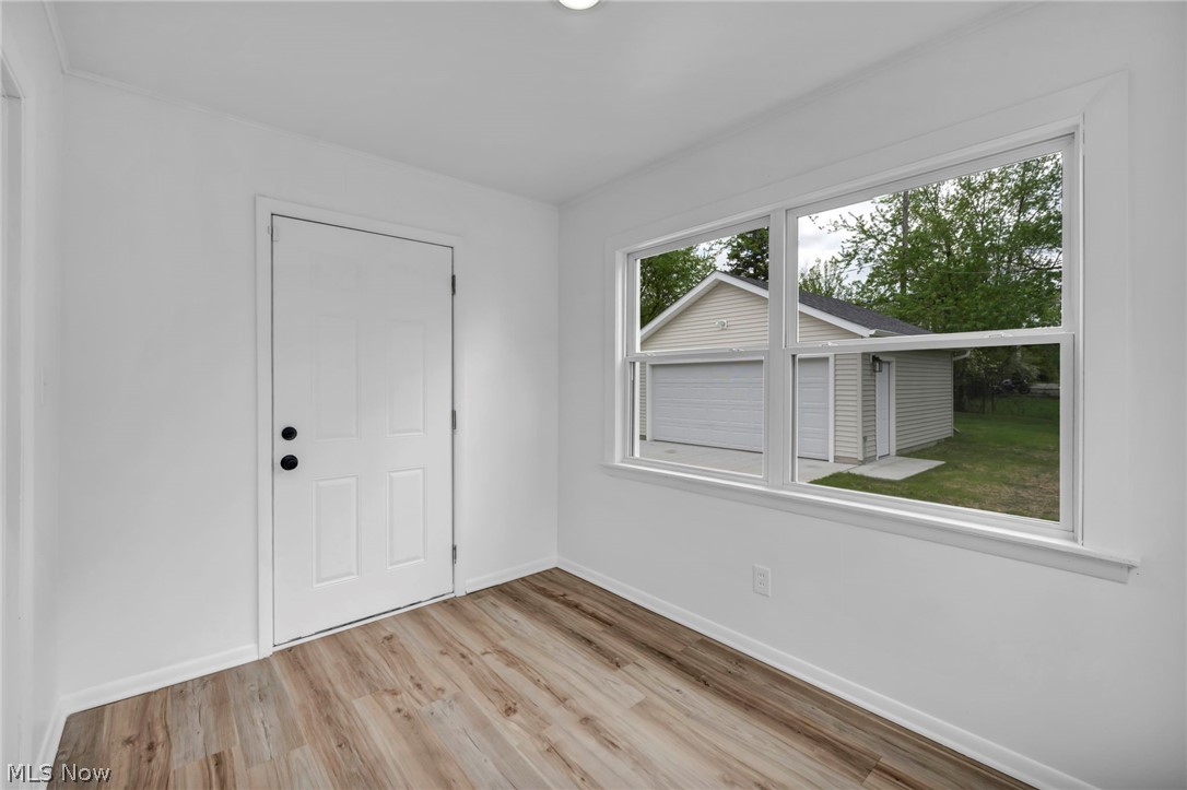16306 Clearview Avenue Cleveland OH 44128