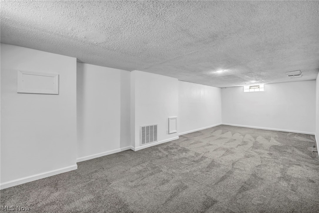 16306 Clearview Avenue Cleveland OH 44128