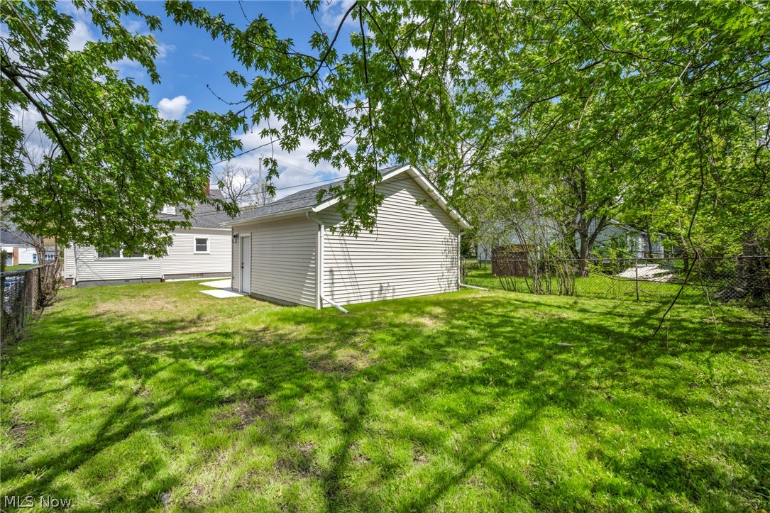 16306 Clearview Avenue Cleveland OH 44128