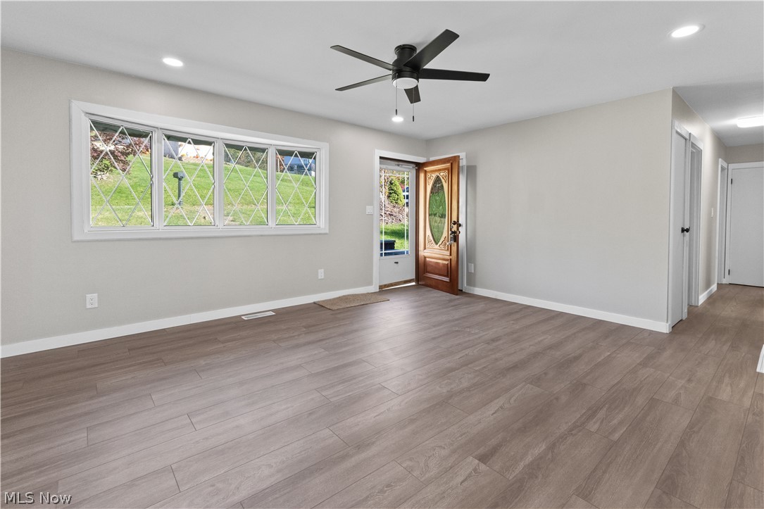 17 Sunset Drive Martins Ferry OH 43935
