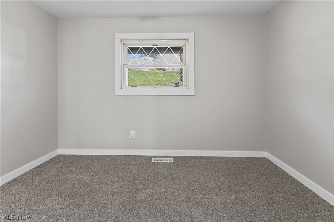 17 Sunset Drive Martins Ferry OH 43935