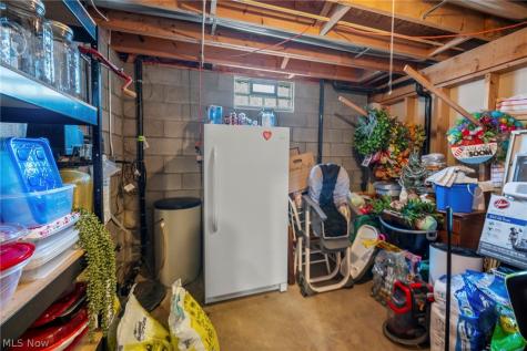 114 Shawnee Circle Louisville OH 44641