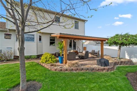 114 Shawnee Circle Louisville OH 44641