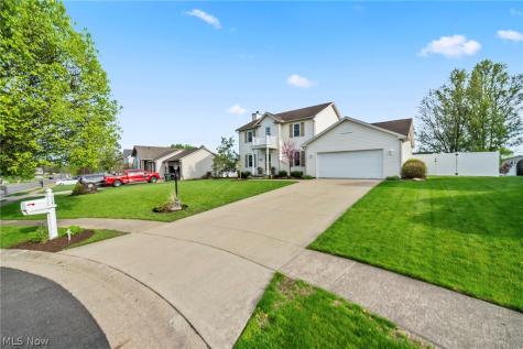 114 Shawnee Circle Louisville OH 44641