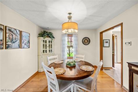 114 Shawnee Circle Louisville OH 44641