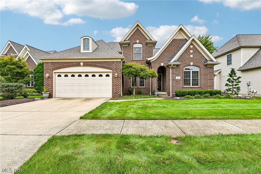 Avon Lake OH, 353 Founders Circle