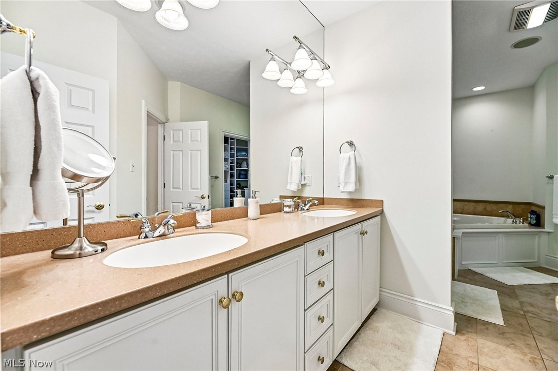 353 Founders Circle Avon Lake OH 44012