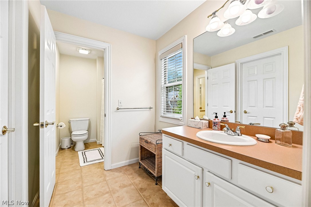 353 Founders Circle Avon Lake OH 44012