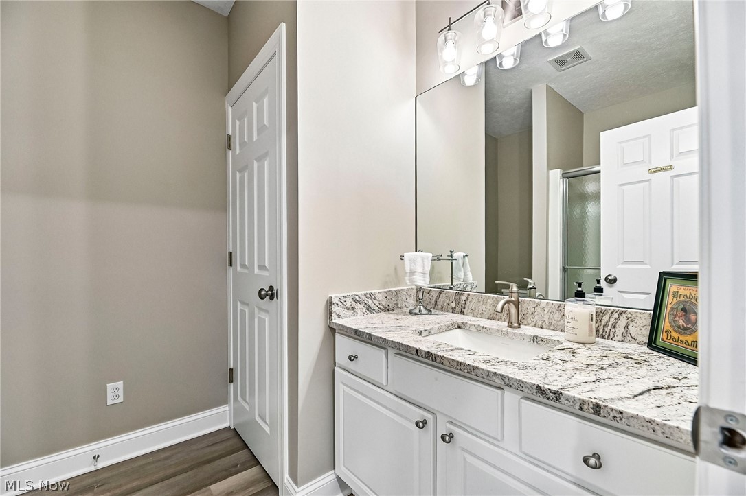 353 Founders Circle Avon Lake OH 44012
