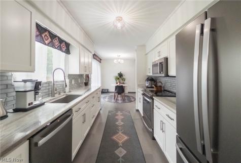 3466 Clover Drive Brunswick OH 44212