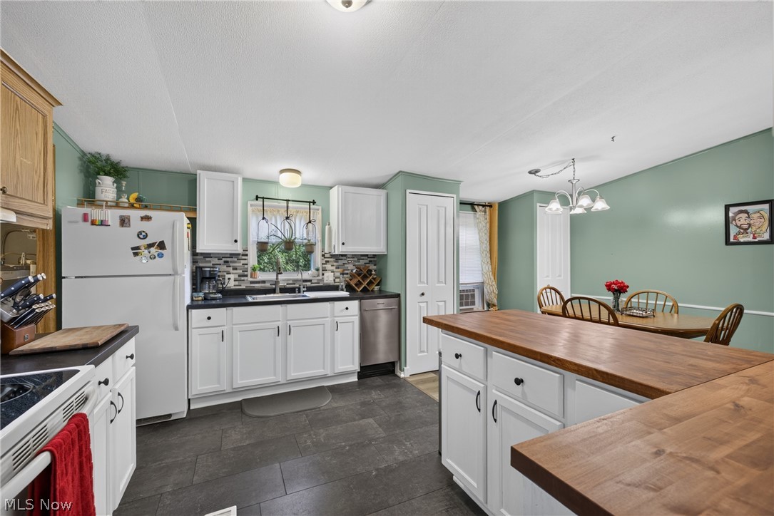 13041 Kevin Lane Chardon OH 44024