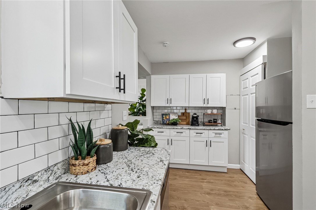 1562 Denison Avenue NW Warren OH 44485