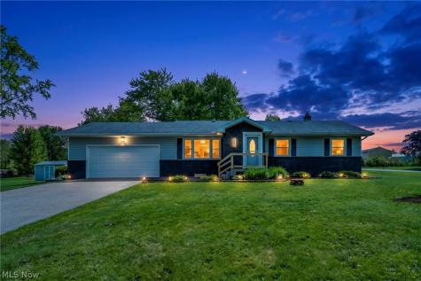 1543 Lindakay Drive Akron OH 44312