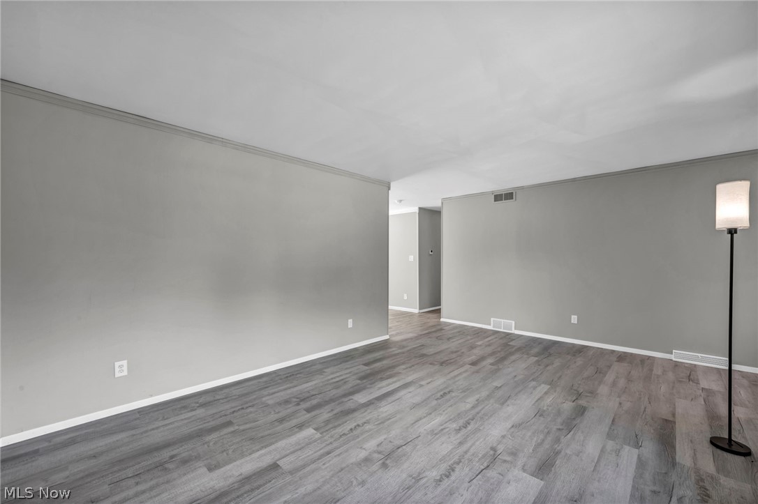 1543 Lindakay Drive Akron OH 44312