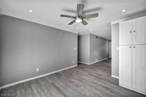 1543 Lindakay Drive Akron OH 44312