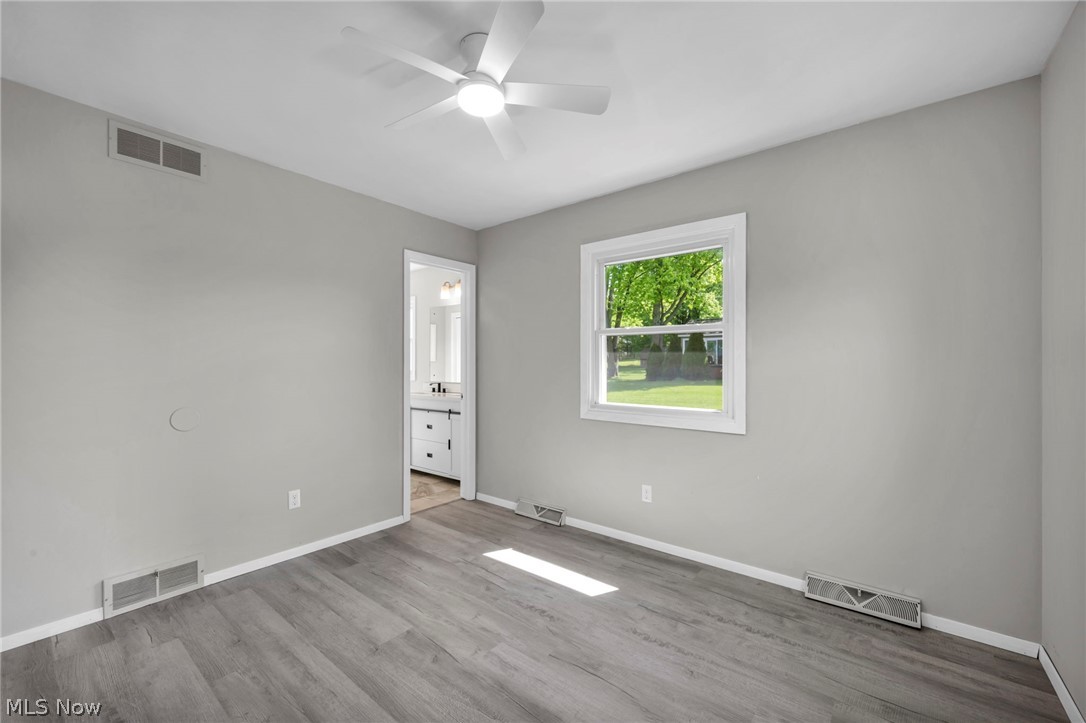1543 Lindakay Drive Akron OH 44312