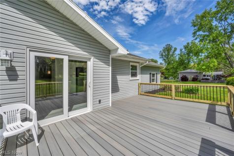 1543 Lindakay Drive Akron OH 44312
