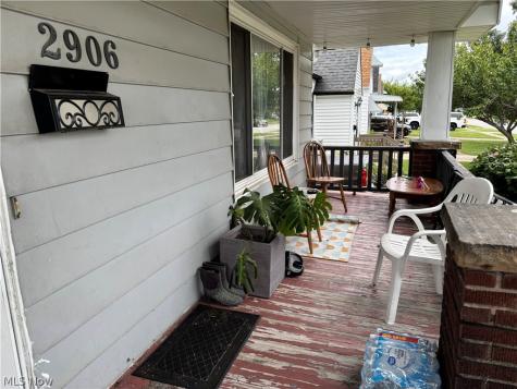 2906 Grovewood Avenue Parma OH 44134