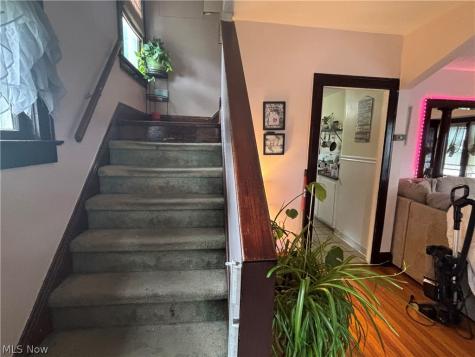 2906 Grovewood Avenue Parma OH 44134