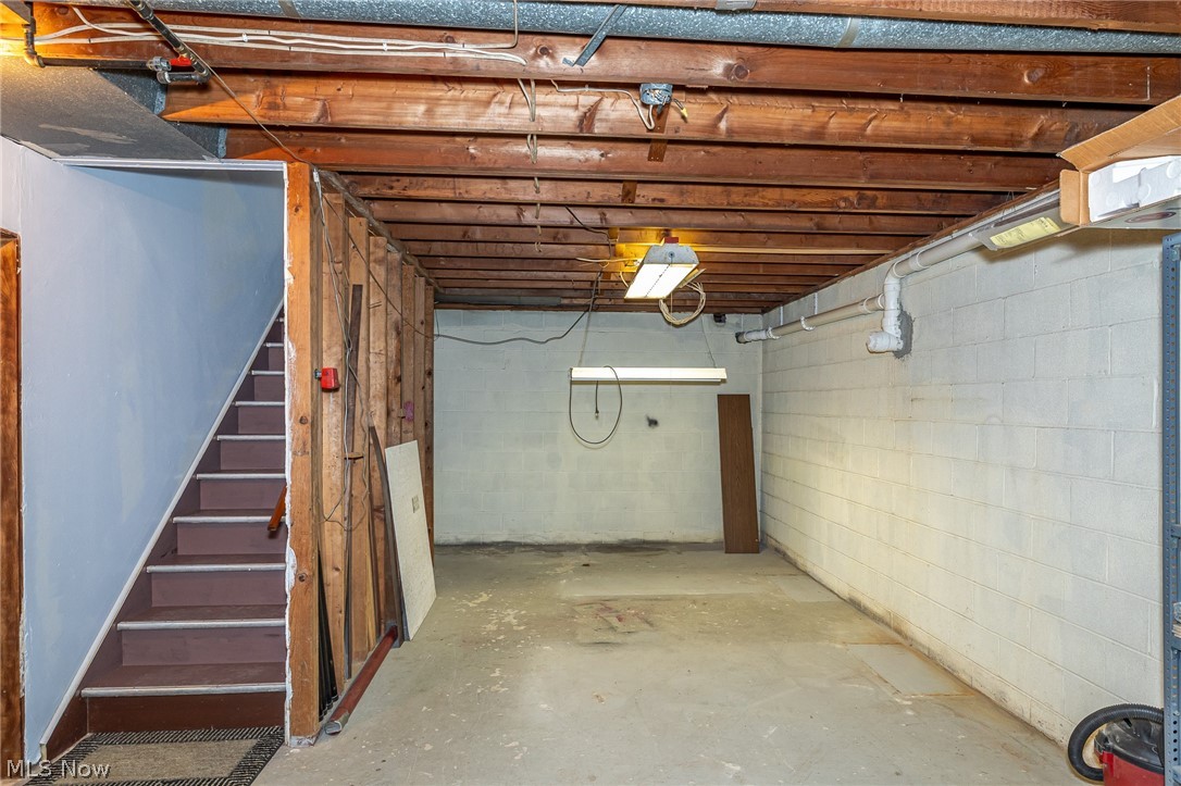 8735 Cedar Road Chesterland OH 44026