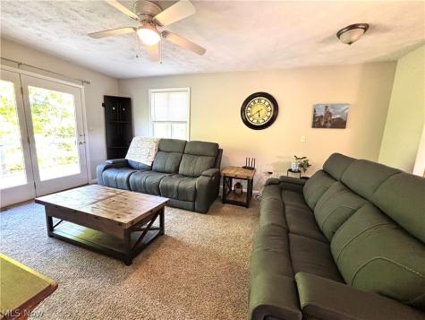 104 Woodcrest Lane Marietta OH 45750