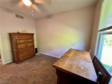 104 Woodcrest Lane Marietta OH 45750