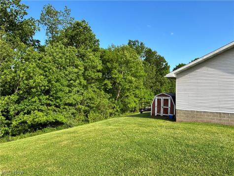 104 Woodcrest Lane Marietta OH 45750