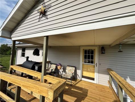 104 Woodcrest Lane Marietta OH 45750