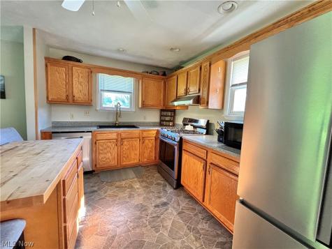 104 Woodcrest Lane Marietta OH 45750