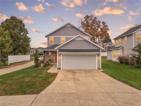 5944 Freitag NW Canton OH 44718