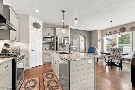 5944 Freitag NW Canton OH 44718
