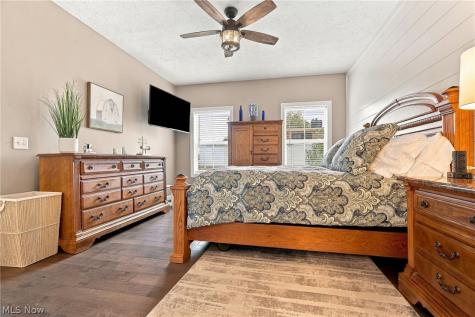 5944 Freitag NW Canton OH 44718