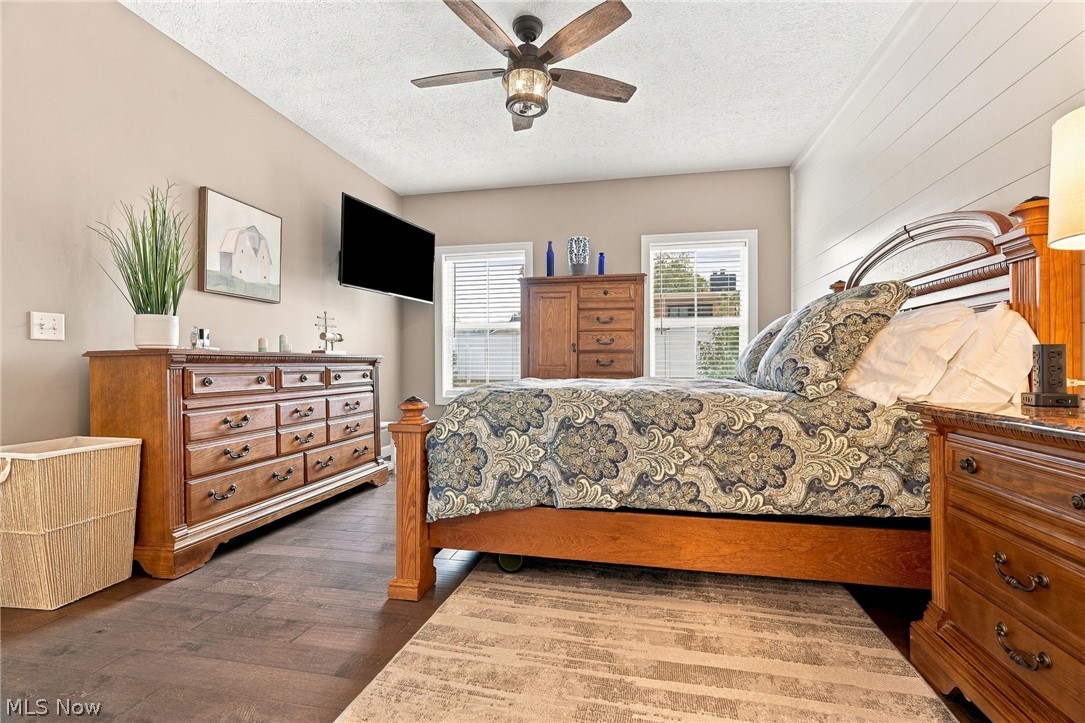 5944 Freitag NW Canton OH 44718