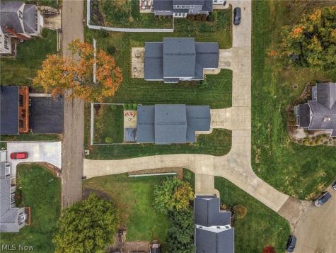 5944 Freitag NW Canton OH 44718