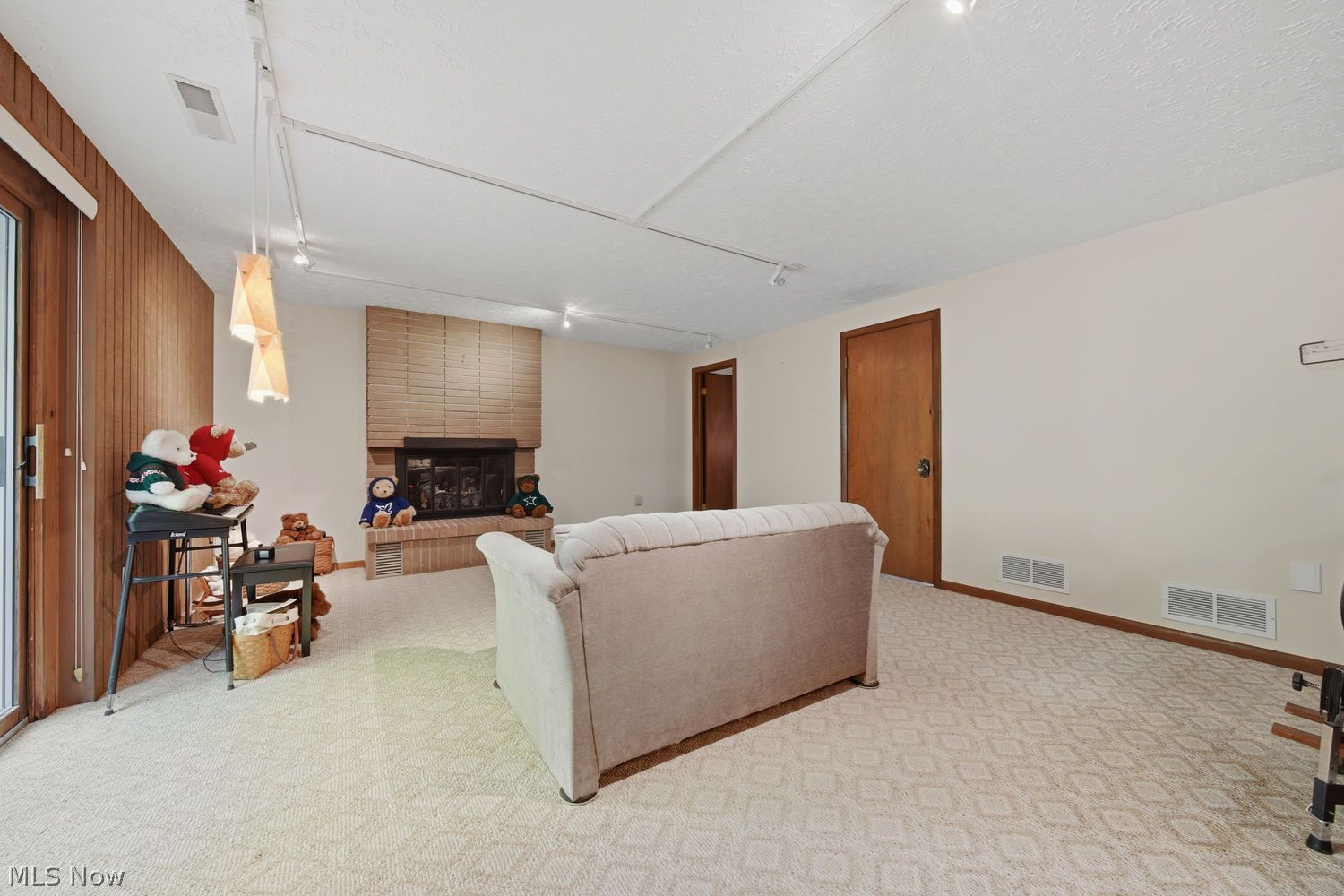 6368 Chiltern Road NW Canal Fulton OH 44614