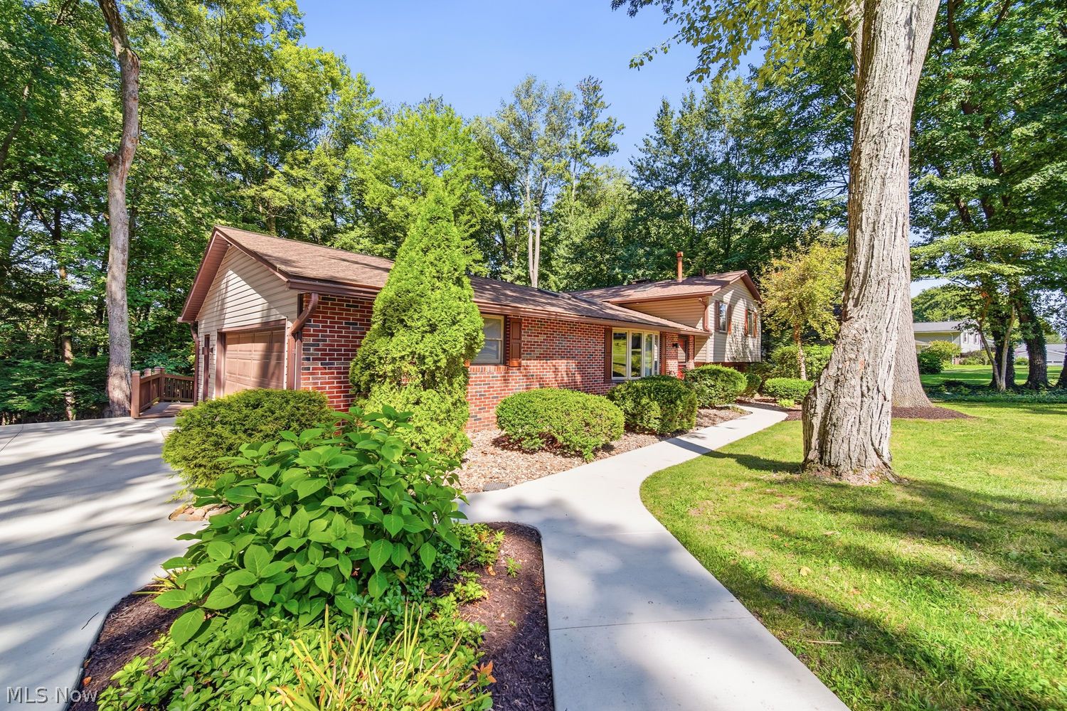 6368 Chiltern Road NW Canal Fulton OH 44614