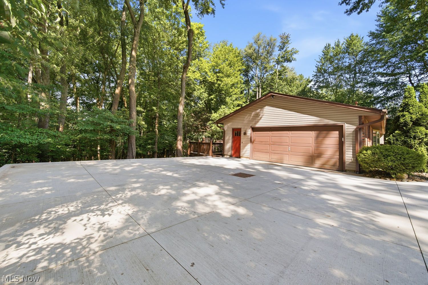 6368 Chiltern Road NW Canal Fulton OH 44614