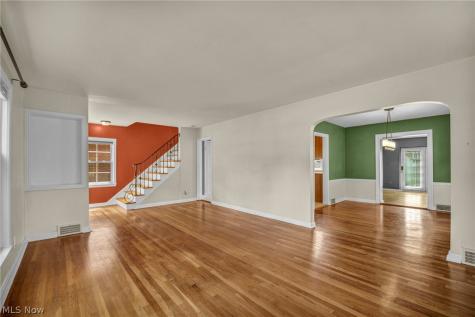 3678 Lynnfield Road Shaker Heights OH 44122