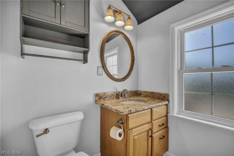 3678 Lynnfield Road Shaker Heights OH 44122