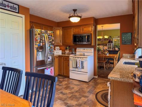 770 Woodview Drive Ashland OH 44805