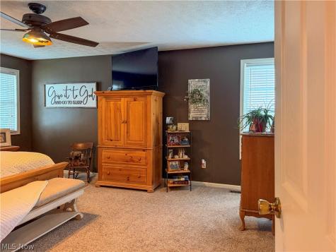 770 Woodview Drive Ashland OH 44805