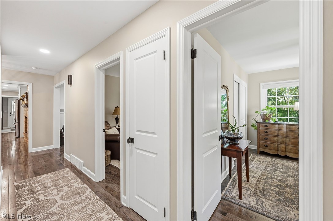 47 Clairhaven Road Hudson OH 44236
