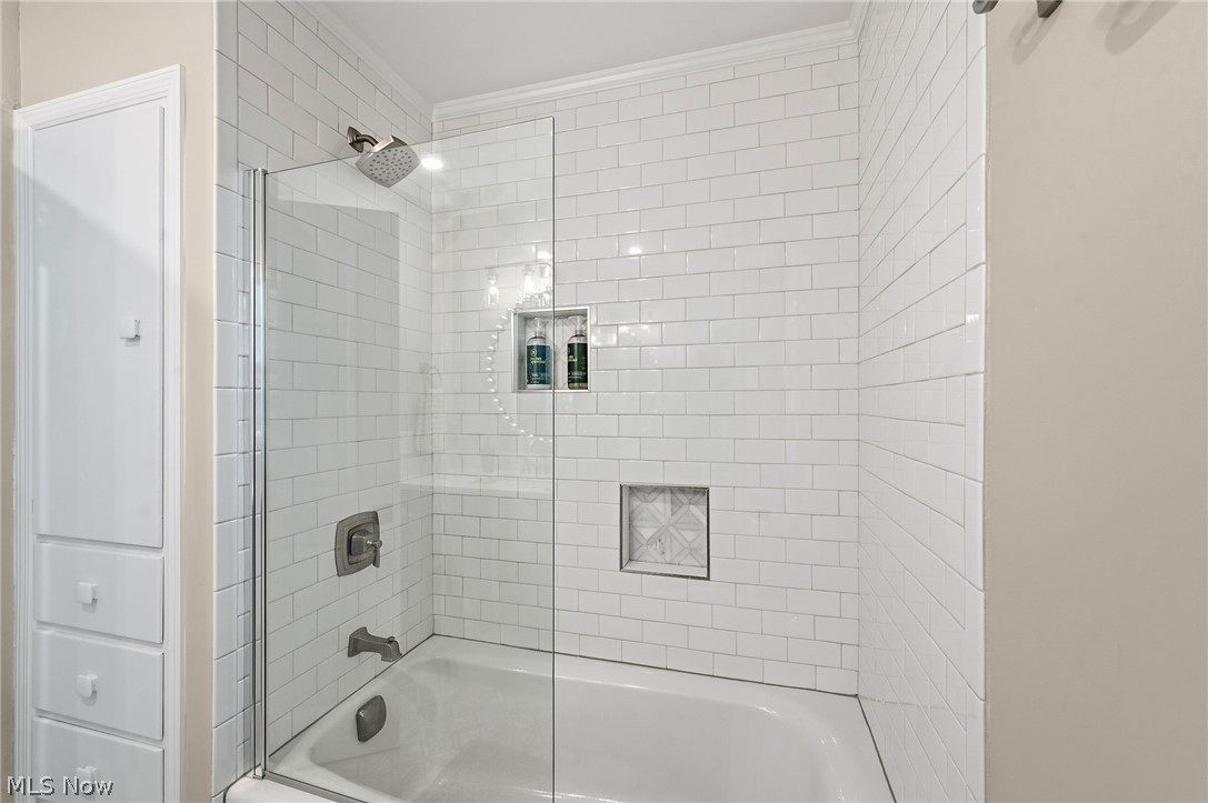 47 Clairhaven Road Hudson OH 44236
