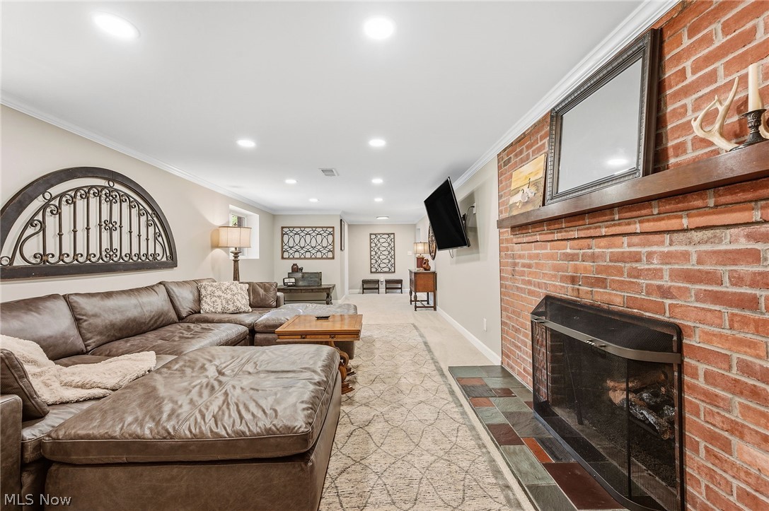 47 Clairhaven Road Hudson OH 44236