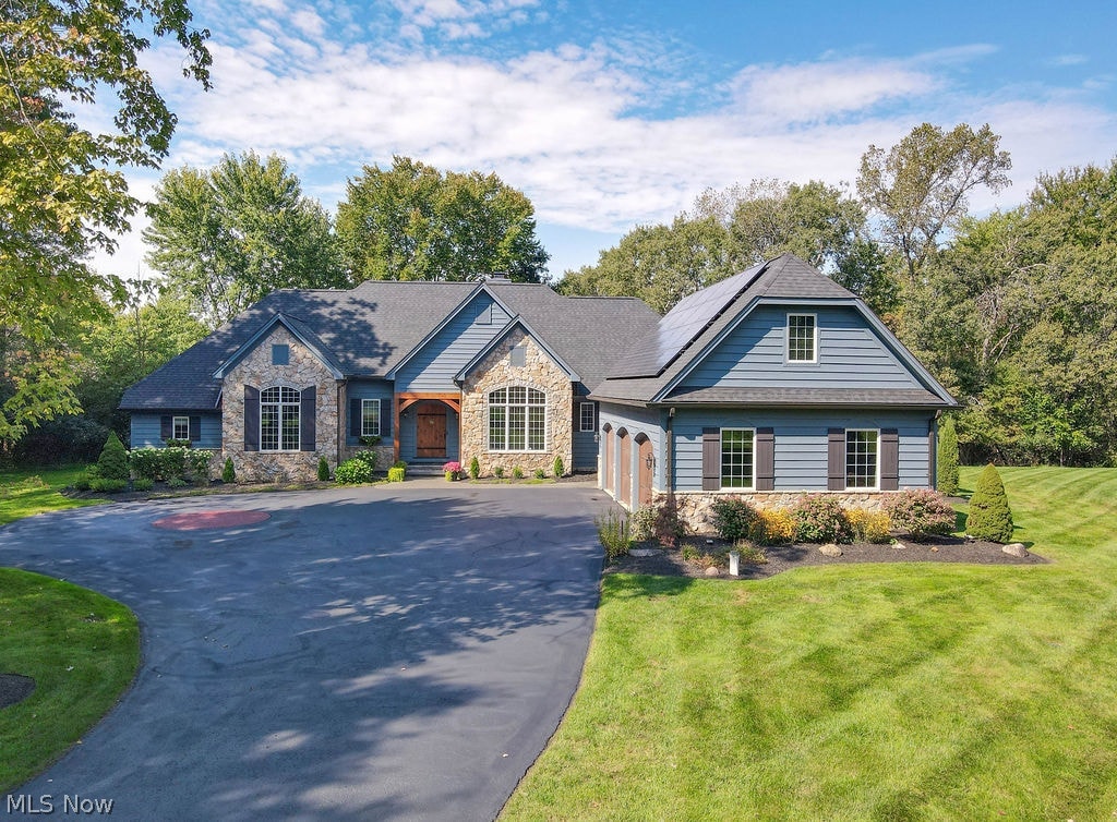 7920 Sunrise Lane Novelty OH 44072